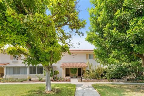2318 via puerta unit c, laguna woods, ca 92637  Welcome Home to your Beautiful and Luxurious high e